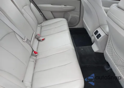 2013 Subaru Legacy 3.6R Limited из США, поврежденный, VIN 4S3BMDK6XD2023379